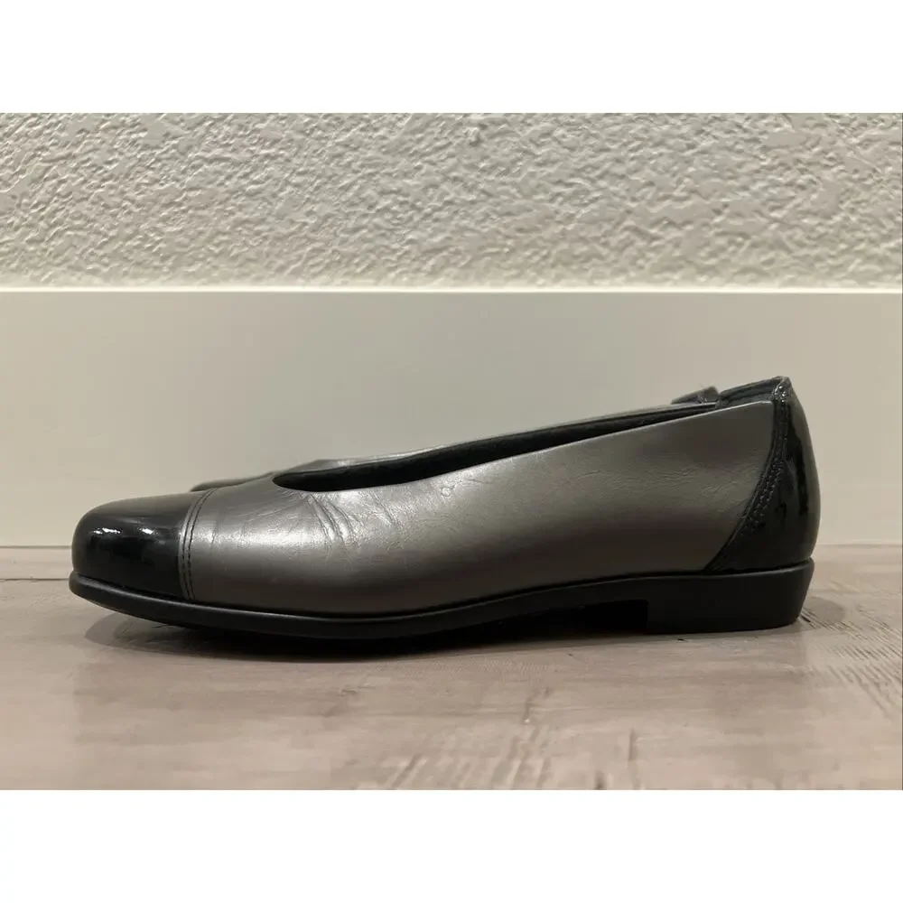 NEW SAS Tripad Comfort Leather Ballet Flats Graphite Black Cap Toe Slip On 6.5